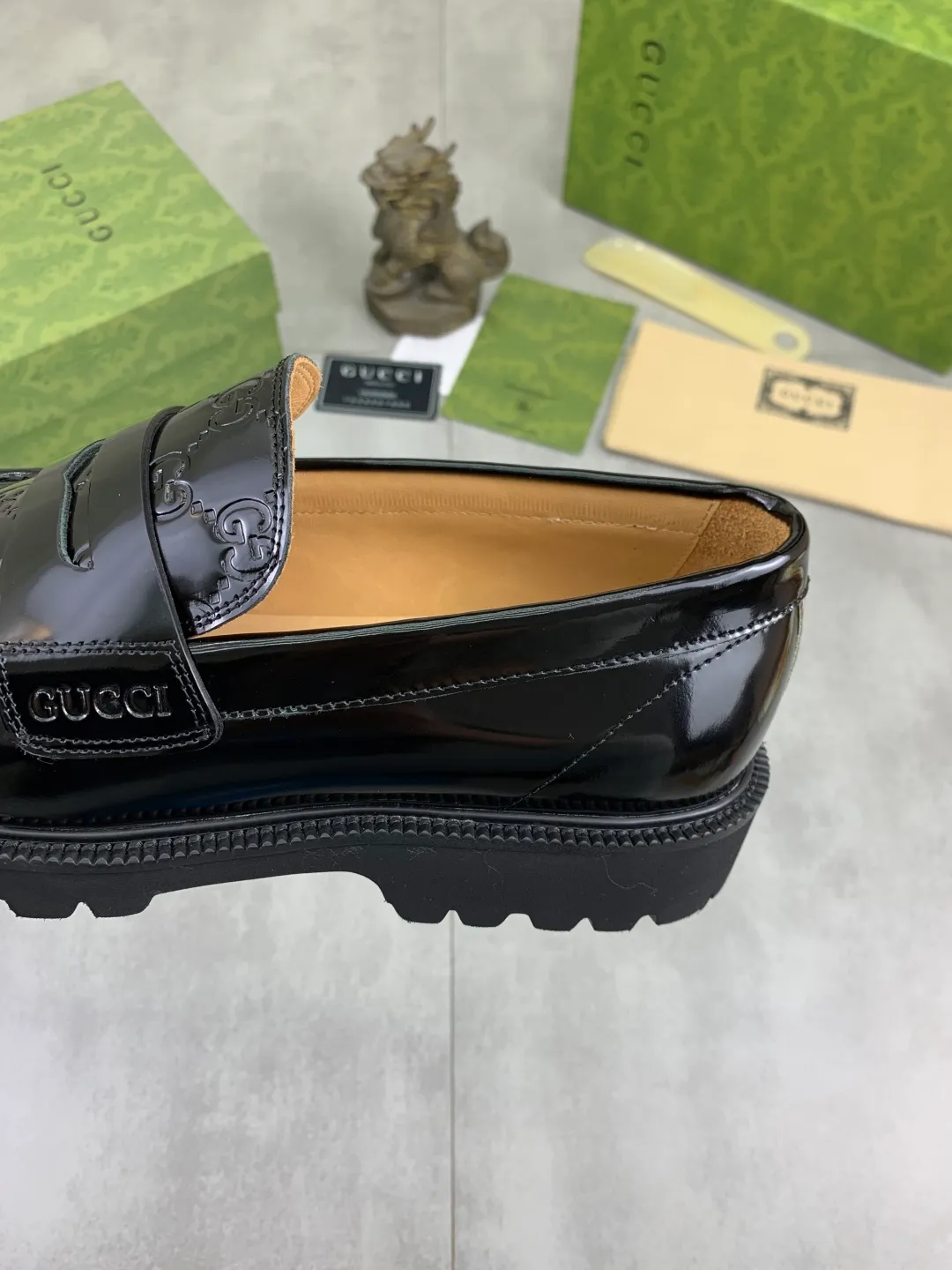 Men's shoes P580💰【New style】🆘Water dyed cowhide lining (GUCCI) Gucci business leather shoes, made of original imported Italian 🇮🇹 open-edge beaded calfskin, fully water-dyed cowhide lining, carefully handmade by professional shoemakers, the original version is specially designed for wear-resistant and lightweight foam outsole. Standard code: 38-45 5️⃣color🉑️select